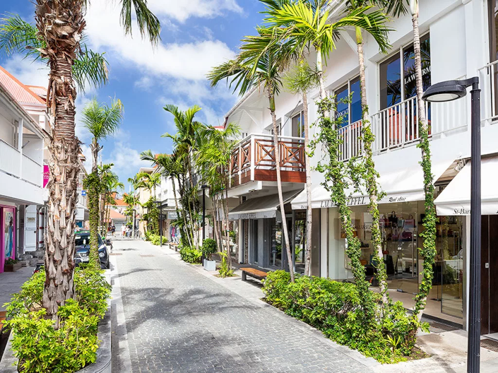 St. Barts is the Perfect Destination for Shopping!